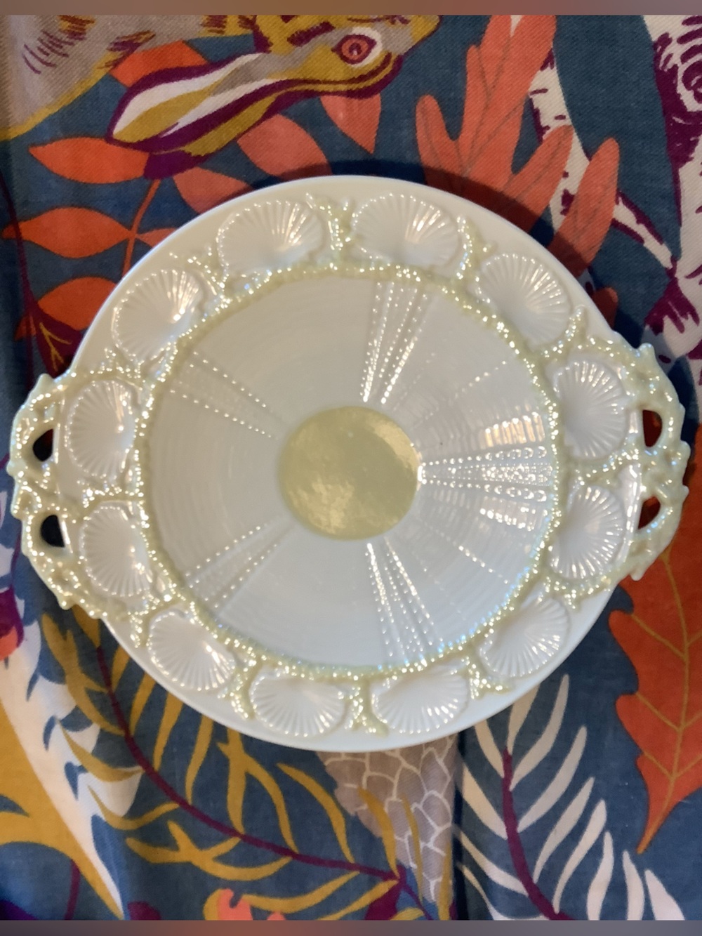 Belleek Ireland Shell Platter handled 10.5” Round #0857